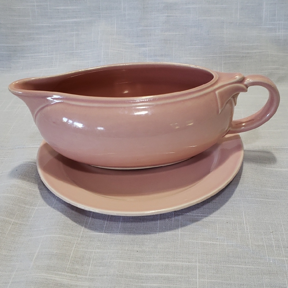 Elegant Pink Gravy Boat with Saucer